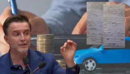 Rritja e çmimit të sigurimit të makinave, shpërthen Braçe dhe nxjerr faturat: Abuzim ndaj qytetarëve, AMF favorizon kompanitë