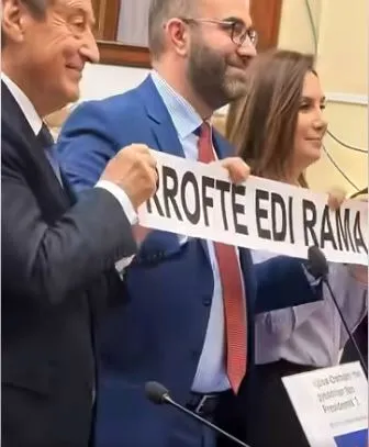“Rroftë Rama”,Balla ironzion opozitën me video AI pasi votuan pro marrëveshjes për Bordin e Paqes:Ja si duken Krushqit