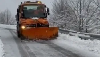 Rruga për Thethin turistik është e hapur, borëpastrueset në punë