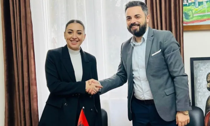 RSU nënshkruan marrëveshje bashkëpunimi me Shërbimin Social Shtetëror, ja çfarë përfitojnë studentët