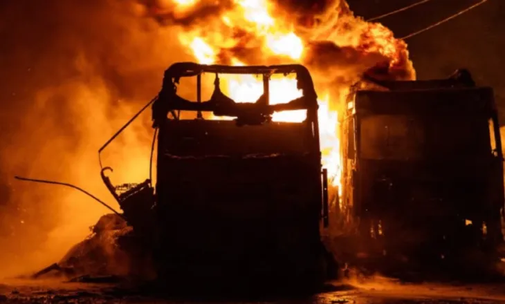 Rusia bombardon Ukrainën mes bisedimeve tripalëshe me SHBA-në për t’i dhënë fund luftës