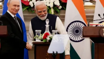 Rusia gjen mënyra për të anashkaluar sanksionet e SHBA, India vijon importet e naftës së lirë