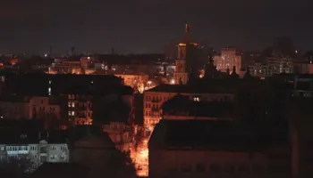 Rusia sulmon rëndë disa rajone të Ukrainës! Disa të vrarë e të plagosur, bllokadë energjetike