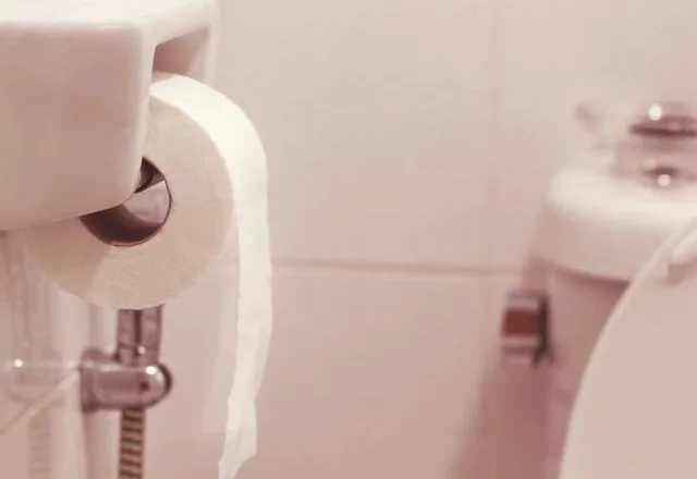 Sa herë në ditë është normale të shkosh në tualet?