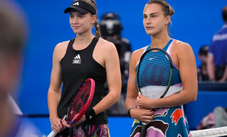 Sabalenka e Rybakina në finalen e Australian Open, kazakja synon hakmarrjen për titullin e humbur 3 vite më parë