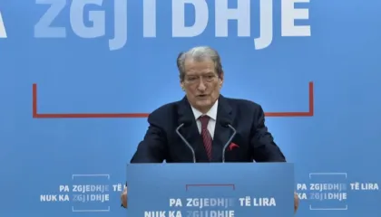 Sali Berisha: Rama dhe Lubia po shkatërrojnë provat! Ramaduro kërkon të mbrojë baxhanakun e florinjtë