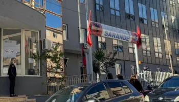 Sarandë | Policia shpall në kërkim disa persona të paidentifikuar, dhunuan dy persona pas një konflikti
