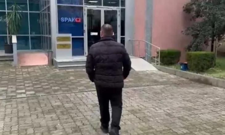 Sekretari për Diasporën në PD, Indrit Hoxha paraqitet në SPAK