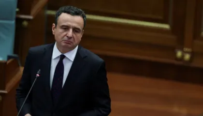 “Serbia dhe Rusia me luftë hibride”- Rrëfimi i Kurtit për qeverinë e re, zgjedhjet dhe Amerikën