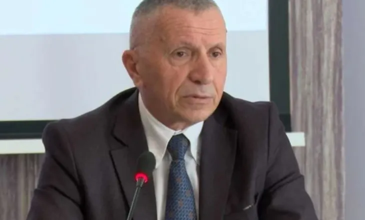 Serbia në krizë/ Kamberi: 2026 mund të jetë edhe fundi i pushtetit të Vuçiç