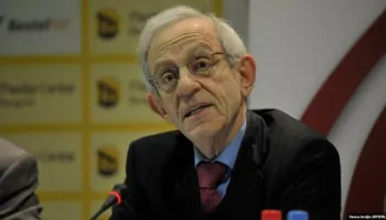 Serwer: Do të ketë presion të lartë nga SHBA e BE ndaj qeverisë së re në Kosovë