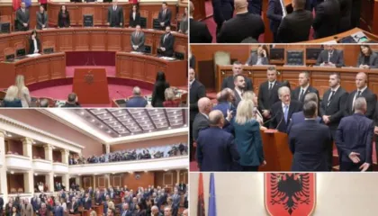 Sesioni i ri parlamentar nis me kaos, PD bllokon foltoren, kërkon largimin e Ballukut nga salla dhe i bën thirrje…