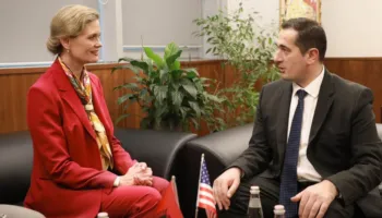 SHBA mesazh të fortë nga takimi me kreun e SPAK: Do të përballemi me kartelet e drogës kudo që ndodhen