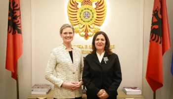 SHBA paralajmëron goditjen e fortë kundër karteleve të drogës, mesazh i qartë për bandat e Edi Ramës, Ambasada…