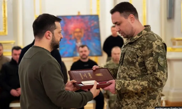 Shefi i inteligjencës ushtarake emërohet në postin e ndihmësit kryesor të Zelenskyt