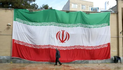 Shefi ushtarak iranian: Gati për një përgjigje dërrmuese ndaj kërcënimeve të SHBA-së