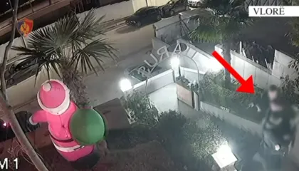 Sherr mes të rinjve në Vlorë, qëllohet me armë zjarri