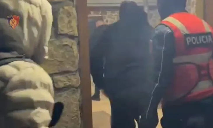 Shiste kokainë, kapet në flagrancë 41-vjeçari me dy emra