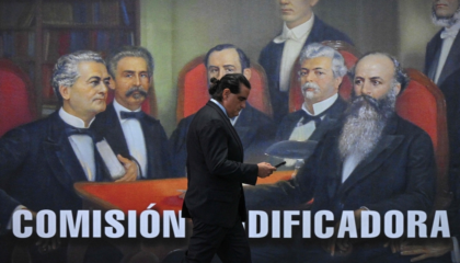 “Shkundet” sërish pushteti në Venezuelë, Rodriguez shkarkon aleatin kryesor të Maduro-s!