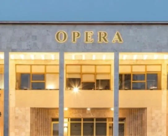 Shkurt romantik në Opera, “L’Elisir d’amore” nga Donizetti në skenë