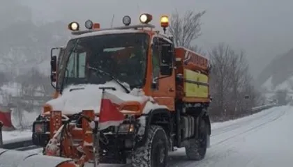Shoqata e Siguruesve: Përgjegjësia për sigurinë rrugore s’është vetëm e drejtuesve