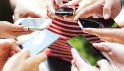 Shpenzimi mesatar për komunikimin celular u rrit për të katërtin vit radhazi