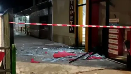 Shpërthim me tritol në Vaun e Dejës, lënda plasëse vendoset në një servis, kush është ‘shënjestra’