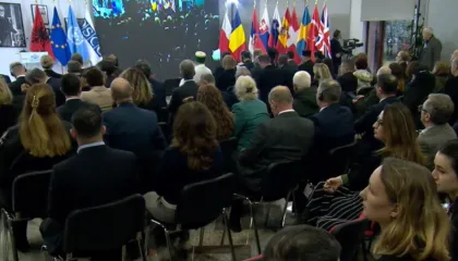 Shqipëria kujton holokaustin, vlerësohet kodi moral i shqiptarëve në mbrojtje të jetës 