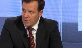 Shqipëria në Bordin e Paqes, eksperti: Në Parlament mungoi analiza e thelluar