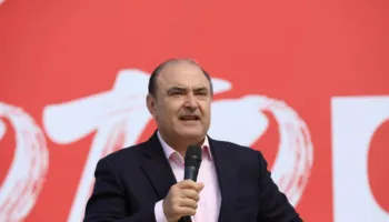 Shqipëria në Bordin e Paqes, Haxhinasto: Ftesa e Trump nuk ishte personale për Ramën