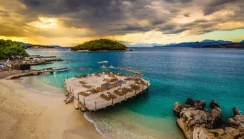 Shqipëria vendos rekord të ri në turizëm/ 1.2 milionë italianë pushuan në vendin tonë gjatë vitit 2025