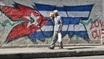 Shtëpia e Bardhë shqyrton bllokadën detare ndaj Kubës për naftën, Rubio mbështet masën ekstreme