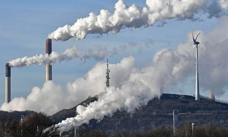 Shteti forcon kontrollet për gazet serrë, detyrime të reja dhe kosto për bizneset