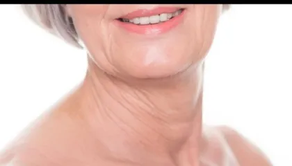 Si mund t’i shmangni vijat e qafës që ju rrisin shumë në moshë