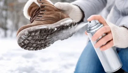 Si të parandaloni rrëshqitjen e këpucëve në akull dhe borë