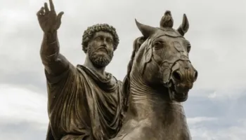 Si t’i menaxhojmë emocionet? / Këshilla të dobishme që na la Mark Aureli