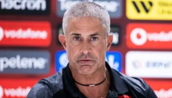 Silvinjo komenton rinovimin e kontratës, theksi te kualifikimi në Botëror