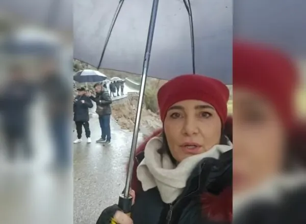 Situata në aksin Prekal- Ura e Shtrenjtë/ Denoncimi i deputetes së PD: Shembja e rrugës izolon Dukagjinin. Mungon energjia, qytetarët…