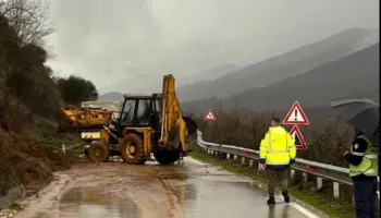 Situata nga reshjet e dendura/MIE: Grupet e punës ndërhynë kudo ku janë raportuar problematika