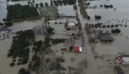 Situata nga reshjet në vend, reagon Delegacioni i BE në Shqipëri: Të gatshëm të ndihmojmë shqiptarët për të përballuar motin ekstrem