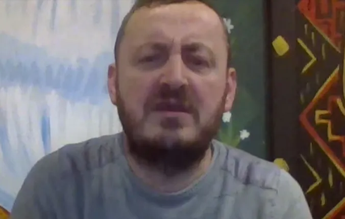 “Sjelljet ndaj gjyqtares Gjoka, skandaloze”/ Gazetari: Berisha ka treguar se kushdo që i është ngatërruar ‘nëpër këmbë’, ka vdekur në aksidente!