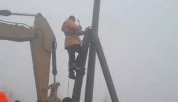 S’ka zgjidhje për Elbasanin/ 700 familje 8 ditë pa energji elektrike