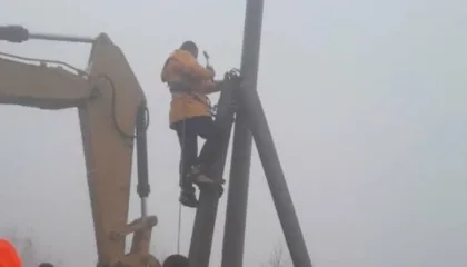 S’ka zgjidhje për Elbasanin/ 700 familje 8 ditë pa energji elektrike