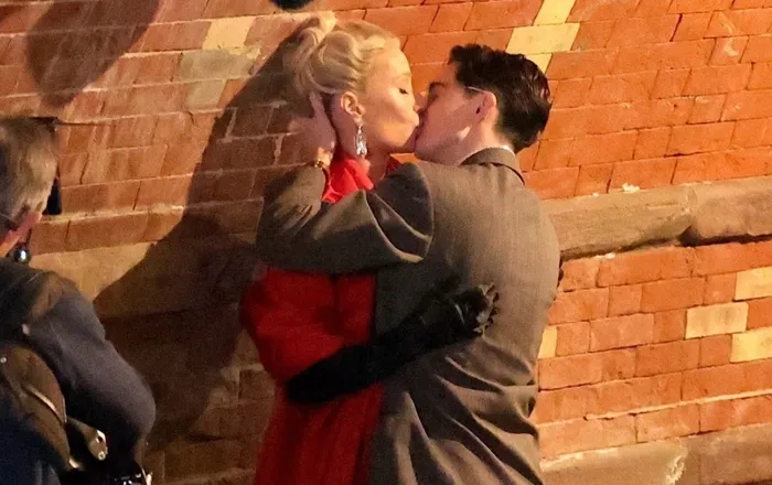 Skenat romantike me Timothée Chalamet, Gwyneth Paltrow tregon se ishte në siklet!