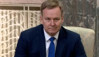 Sorensen, pas Prishtinës në Beograd/ Serbia i vë “kusht” asociacionin