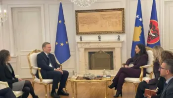 Sorensen: Të rinisë dialogu. I dërguari i BE-së takon Osmanin dhe Kurtin për bisedimet me Serbinë