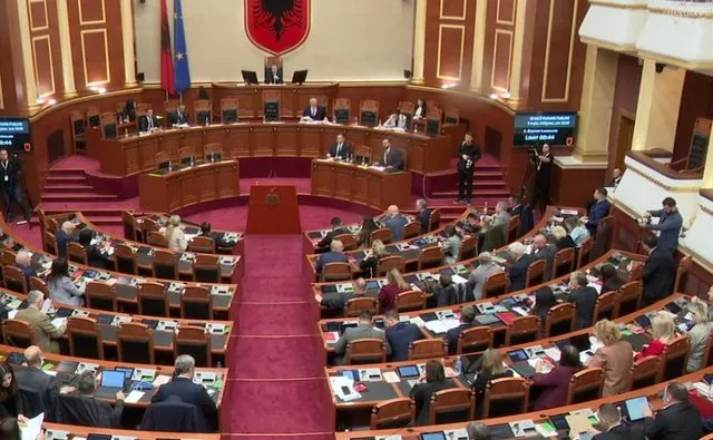 Sot seanca plenare/ Ja çfarë pritet të diskutohet