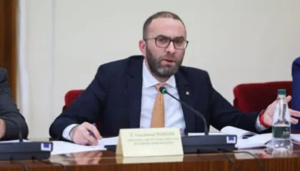 SPAK i tha “Jo” komisionit “Xhafaj”/ Reagon kreu i grupit të PD: Intimidimet ndaj prokurorisë, nuk e shpëtojnë dot qeverinë