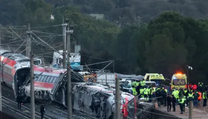 Spanja shpall tri ditë zie, teksa numri i viktimave nga përplasja e trenave rritet