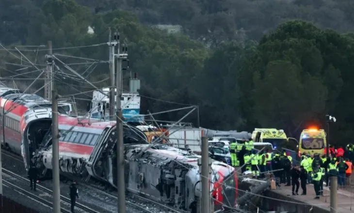 Spanja shpall tri ditë zie, teksa rritet numri i viktimave nga përplasja e trenave